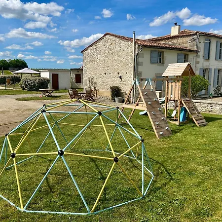 La Barauderie , Individuelle Pensión 3*
